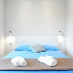 Casa Luna - Cagliari, 2 Bedrooms, Ac, Beaches To 15 Min