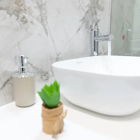 Casa Luna Nel Cuore Di A 10 Minuti In Macchina Dalle Spiagge Piu Belle 칼리아리