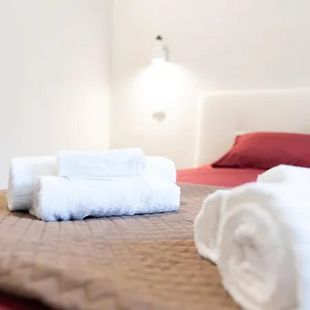 Casa Luna - Cagliari, 2 Bedrooms, Ac, Beaches To 15 Min קליארי