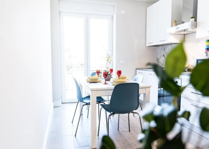 Casa Luna Nel Cuore Di A 10 Minuti In Macchina Dalle Spiagge Piu Belle * Cagliari