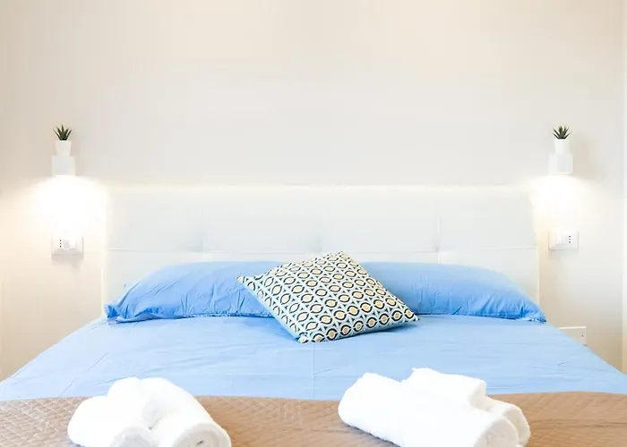 公寓 Casa Luna Nel Cuore Di A 10 Minuti In Macchina Dalle Spiagge Piu Belle 卡利亚里